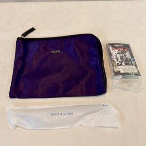 TUMI for Delta Purple Small Zippered Amenity Toiletries Cosmetic Travel Kit Bag